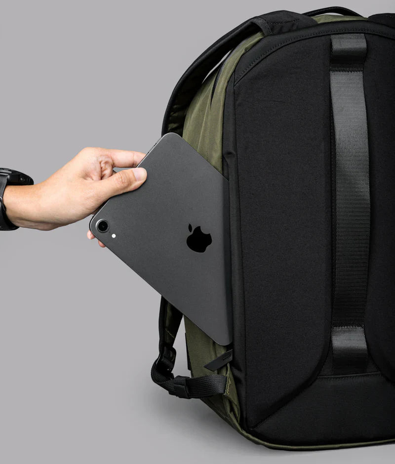 Alpaka Metro Backpack Pro 24L 後背包