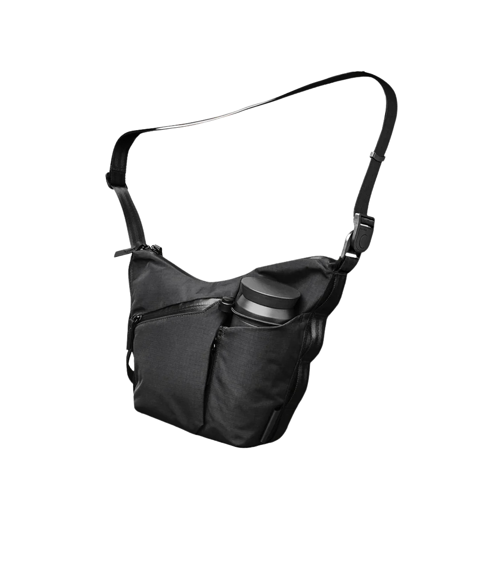 Alpaka Flow Satchel 側肩包