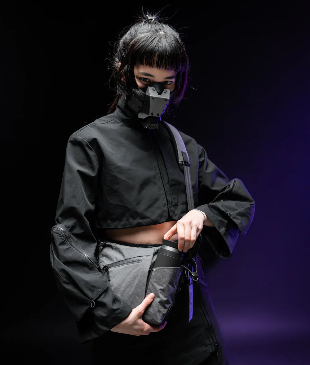 Flow Satchel Cyber Edition 限量多功能側肩包