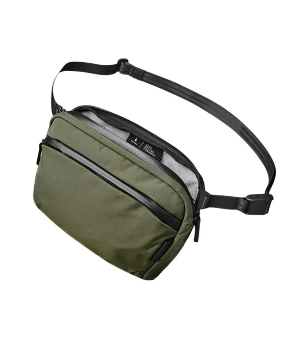 Alpaka Flight Sling 側肩包