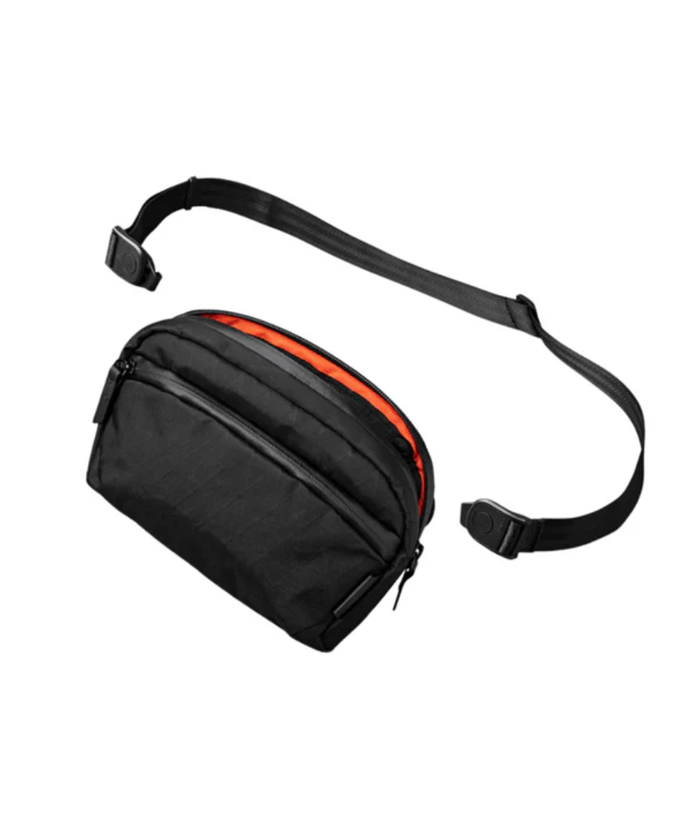Alpaka Flight Sling 側肩包 1L