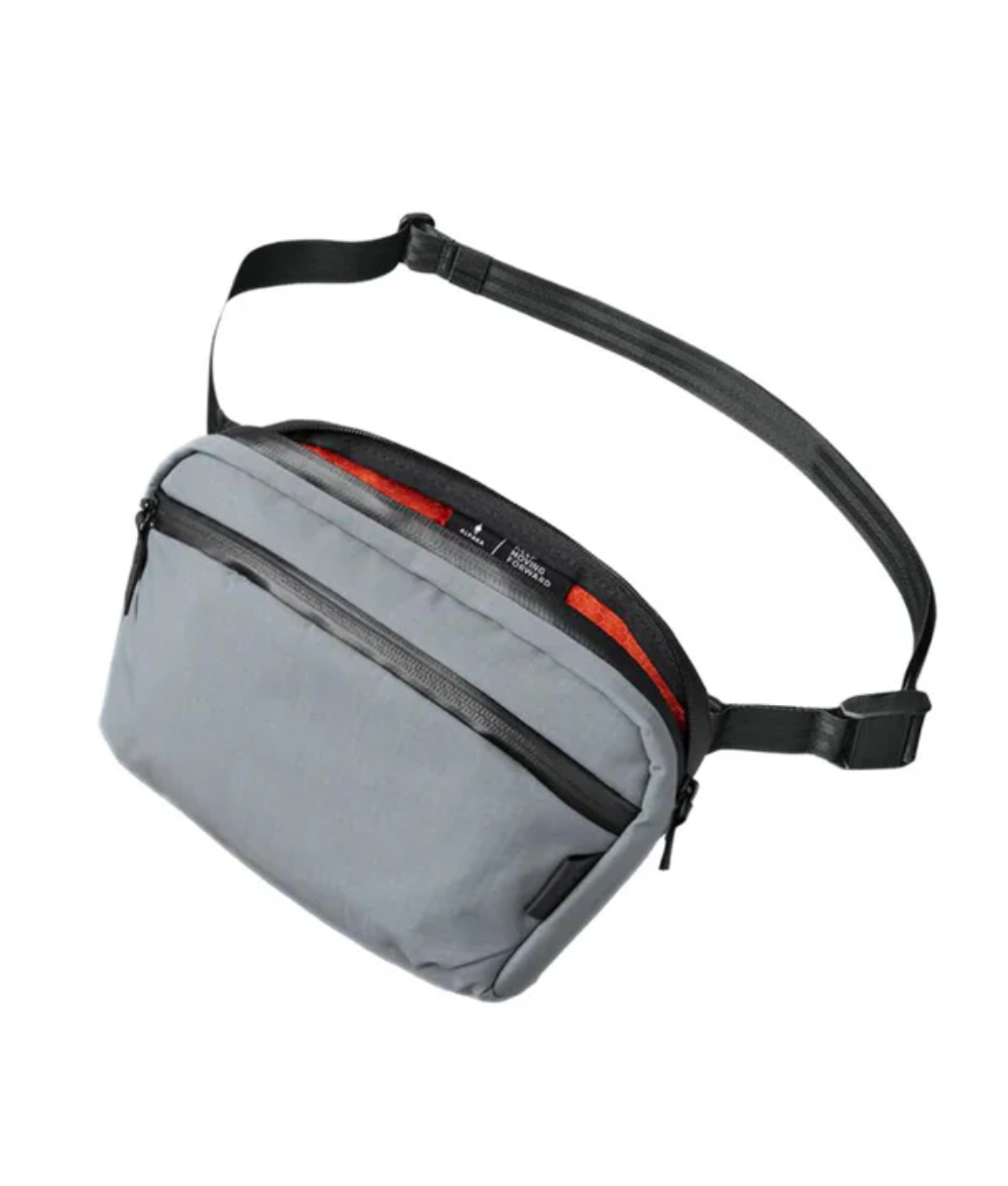 Alpaka Flight Sling 側肩包