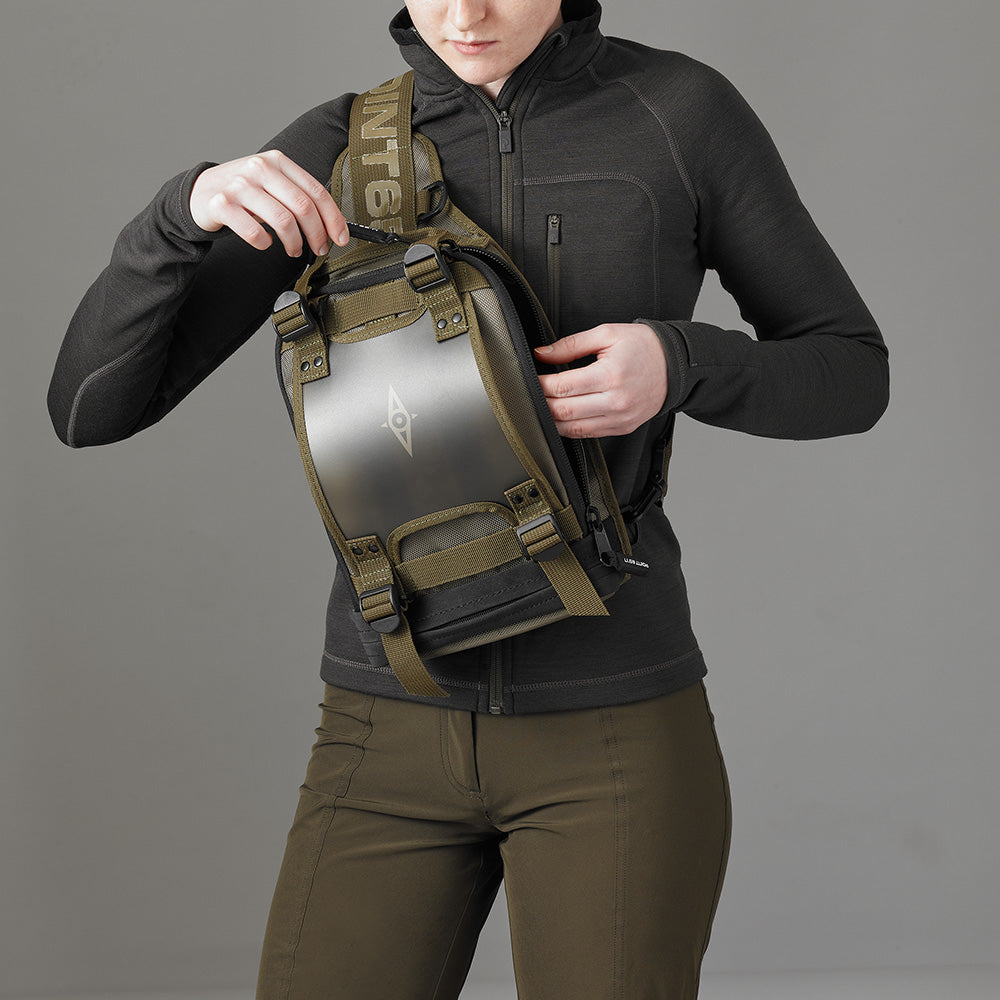 POINT 65 N Boblbee 334064 MT-Carrier 5L 隨身單肩包 - 軍綠