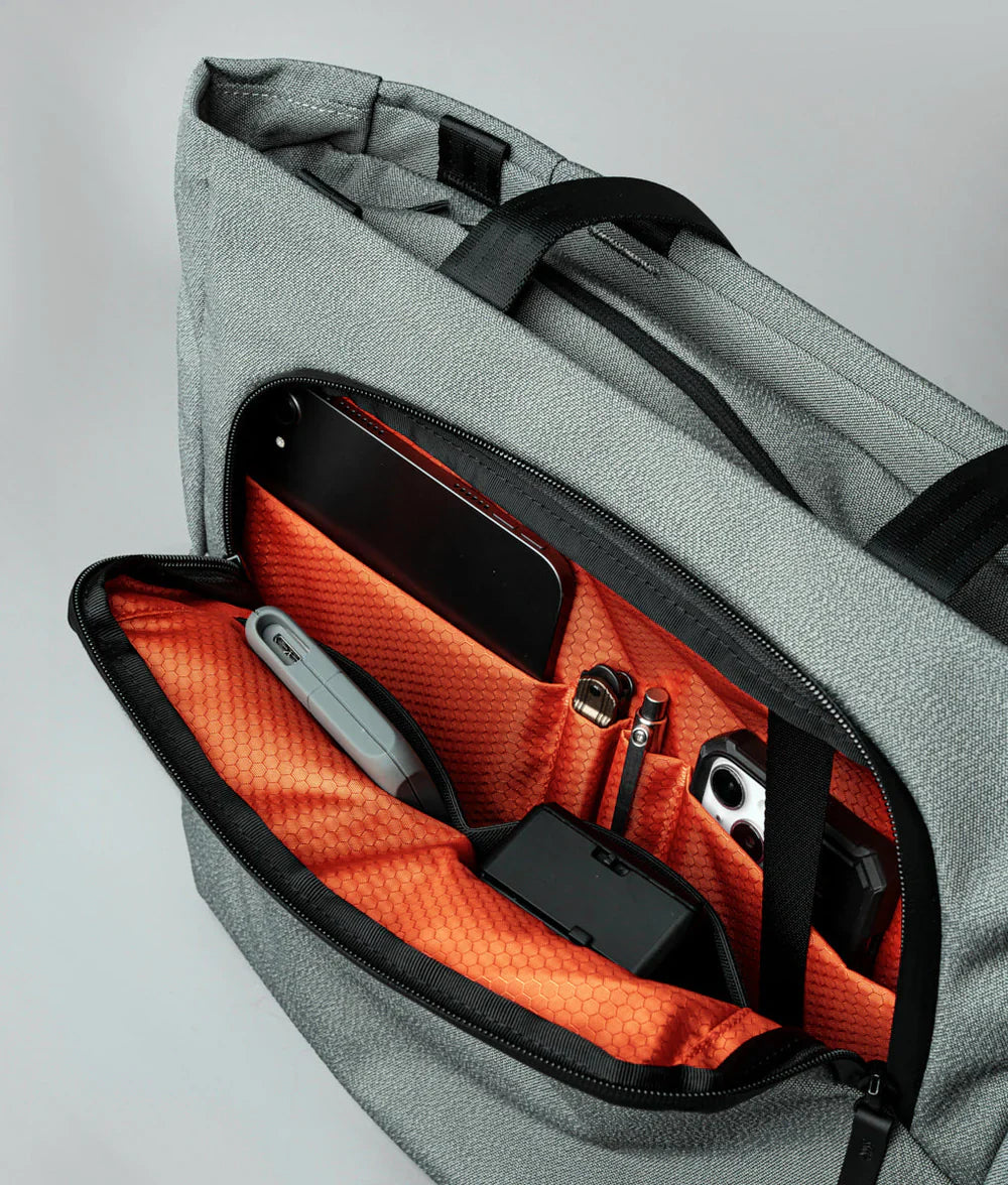 Alpaka Bravo Tote 輕便托特包｜14L