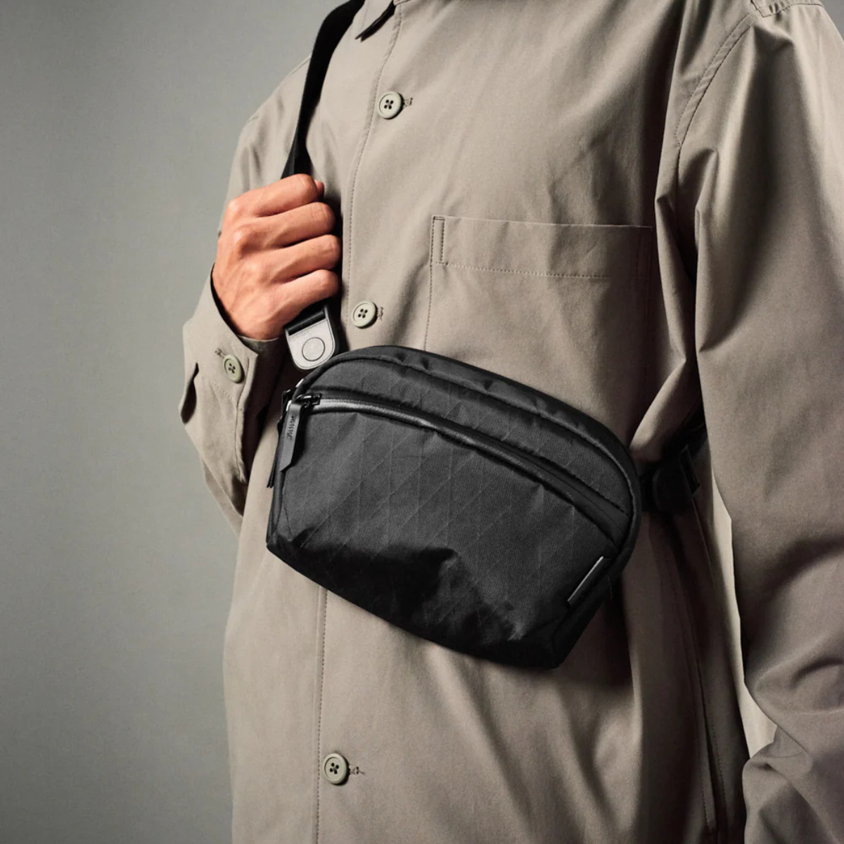 Alpaka Flight Sling 側肩包 1L