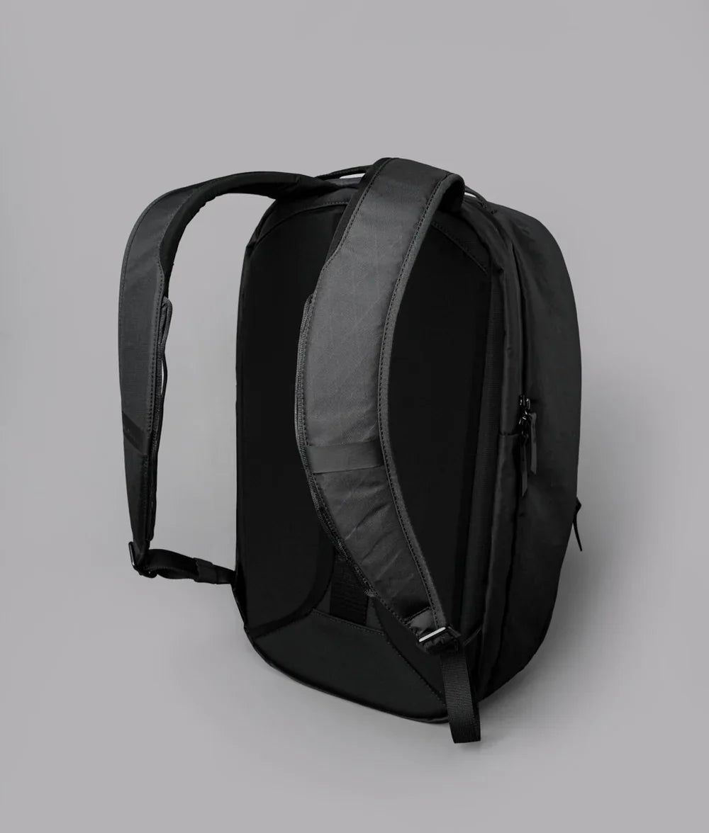 Alpaka Metro Backpack Pro 24L 後背包