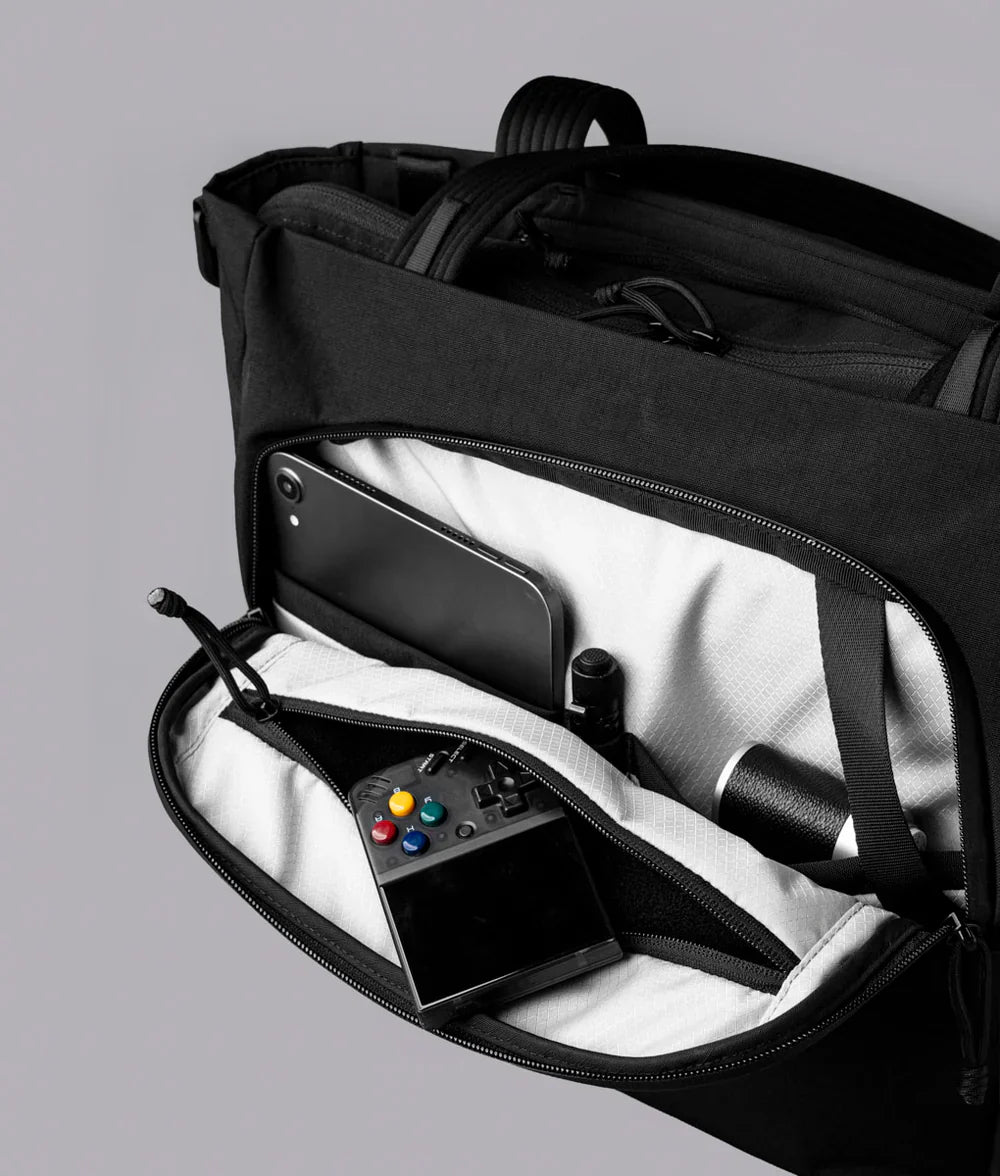 Alpaka Bravo Tote V2 托特包