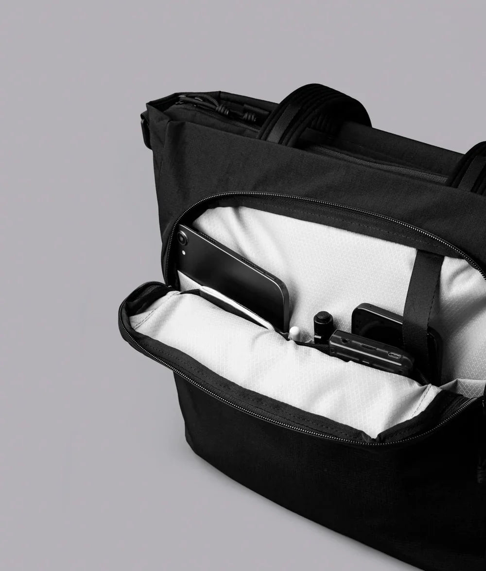 Alpaka Bravo Tote V2 托特包