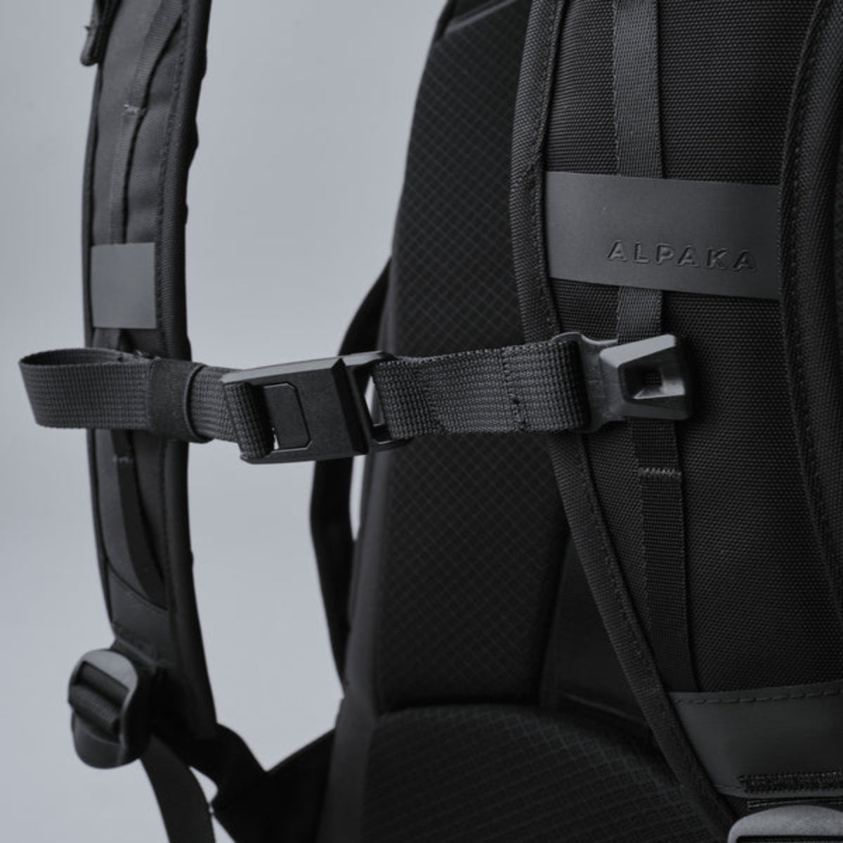 Alpaka Elements Travel Backpack 旅行背包｜防水多功能
