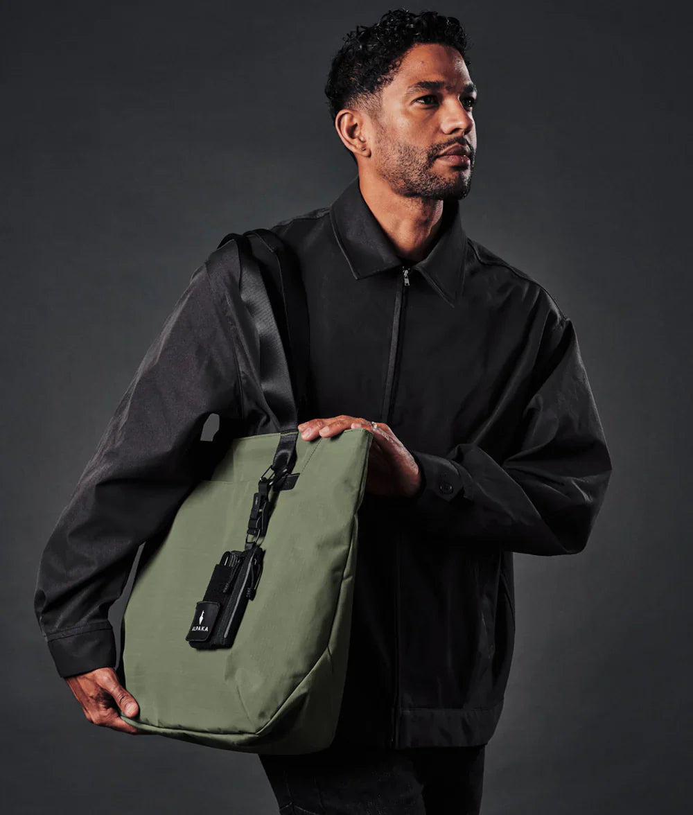 Alpaka Elements Tote (L) 托特包
可搭配HUB配件(需另購)