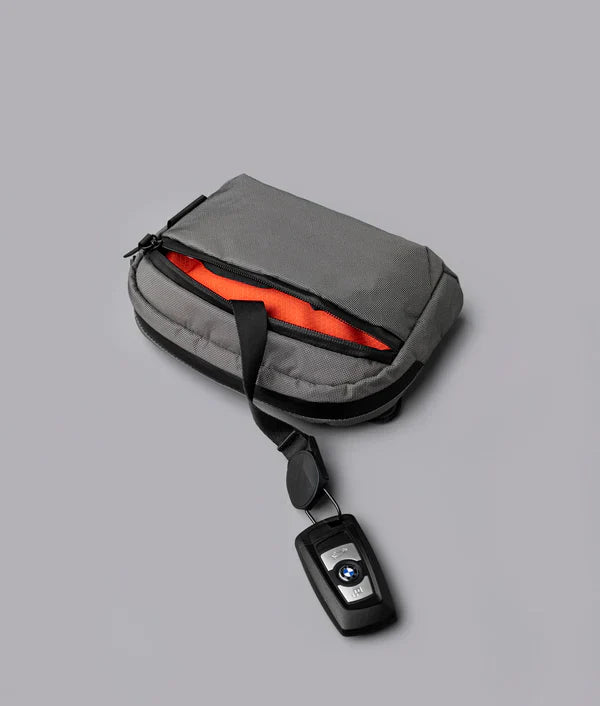 Flight Sling 側肩包 1L