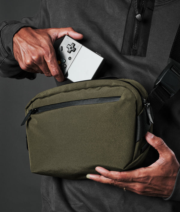 Go Sling Mini V2 側肩包｜新升級Maglockz扣