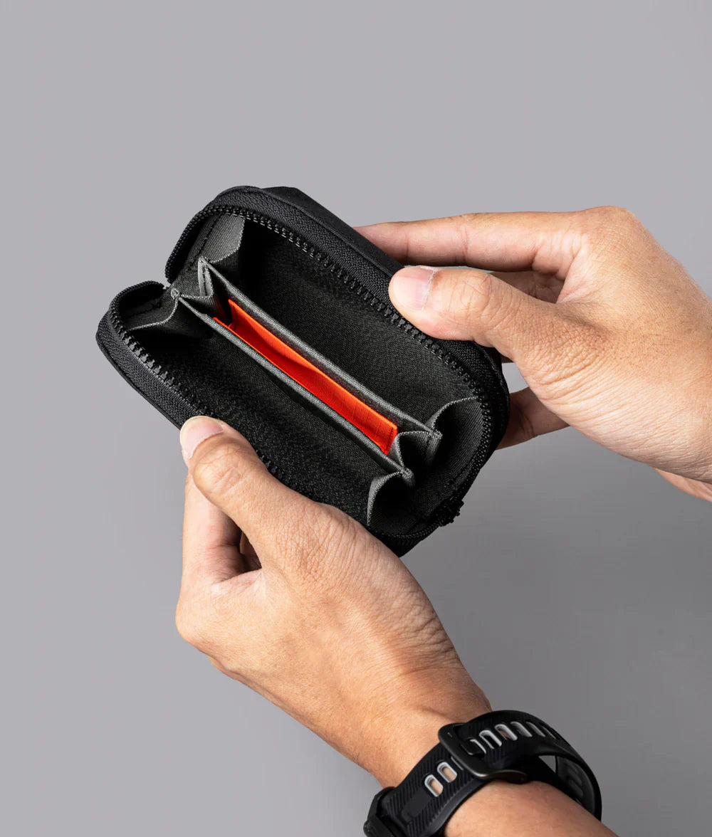 Alpaka Hub Zip Pocket 多功能拉鏈包