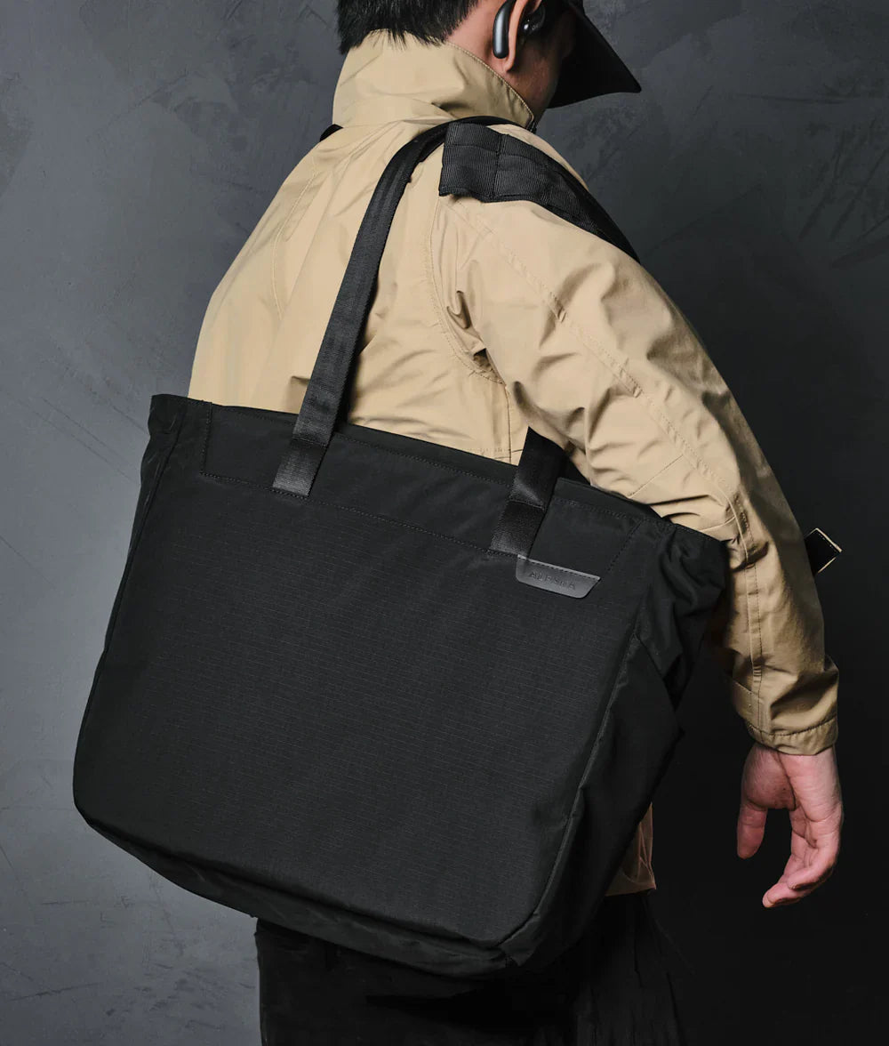 Alpaka Metro Tote 托特包