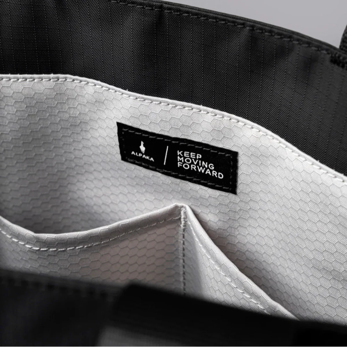 Alpaka Elements Tote 中型托特包｜多功能防水