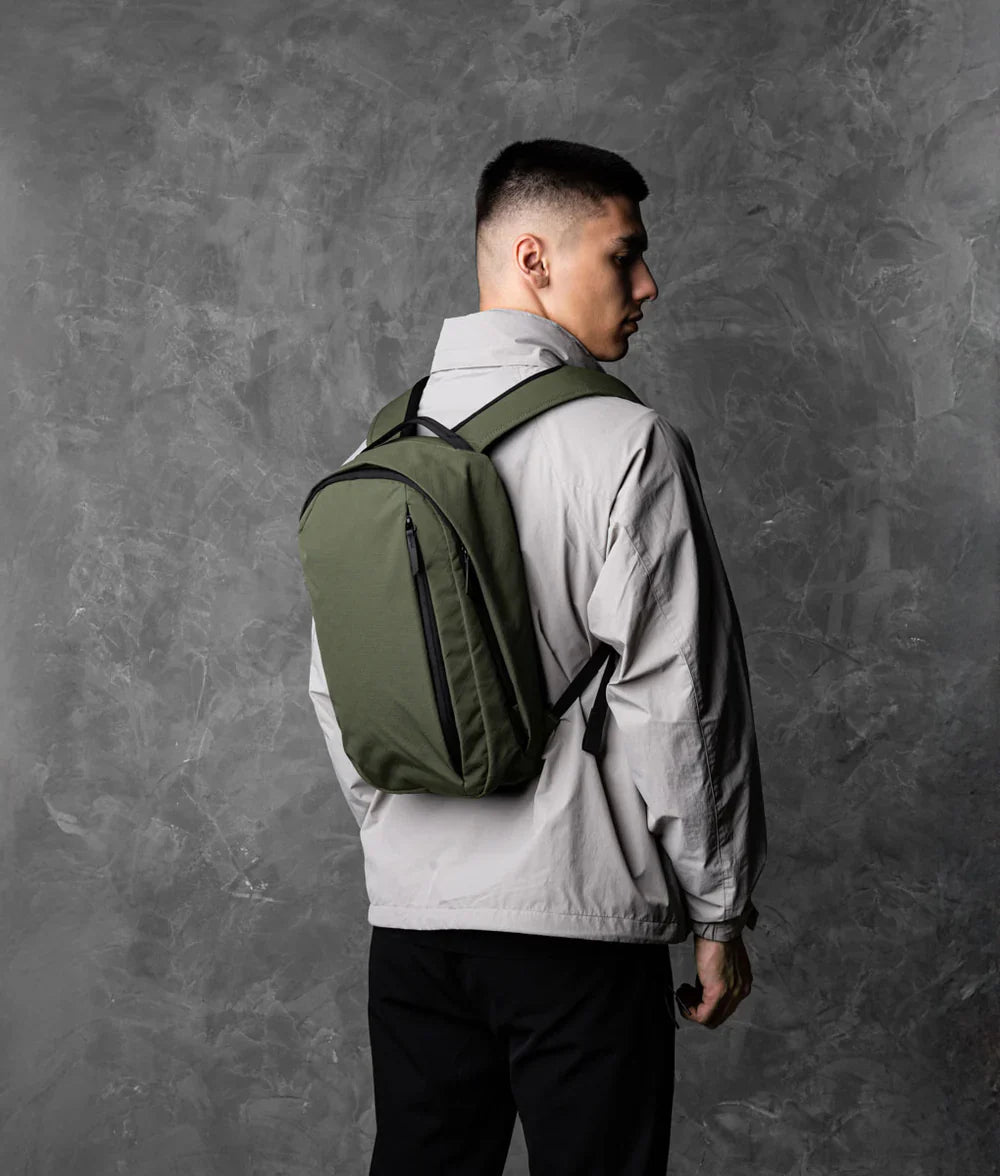 Metro Backpack 後背包