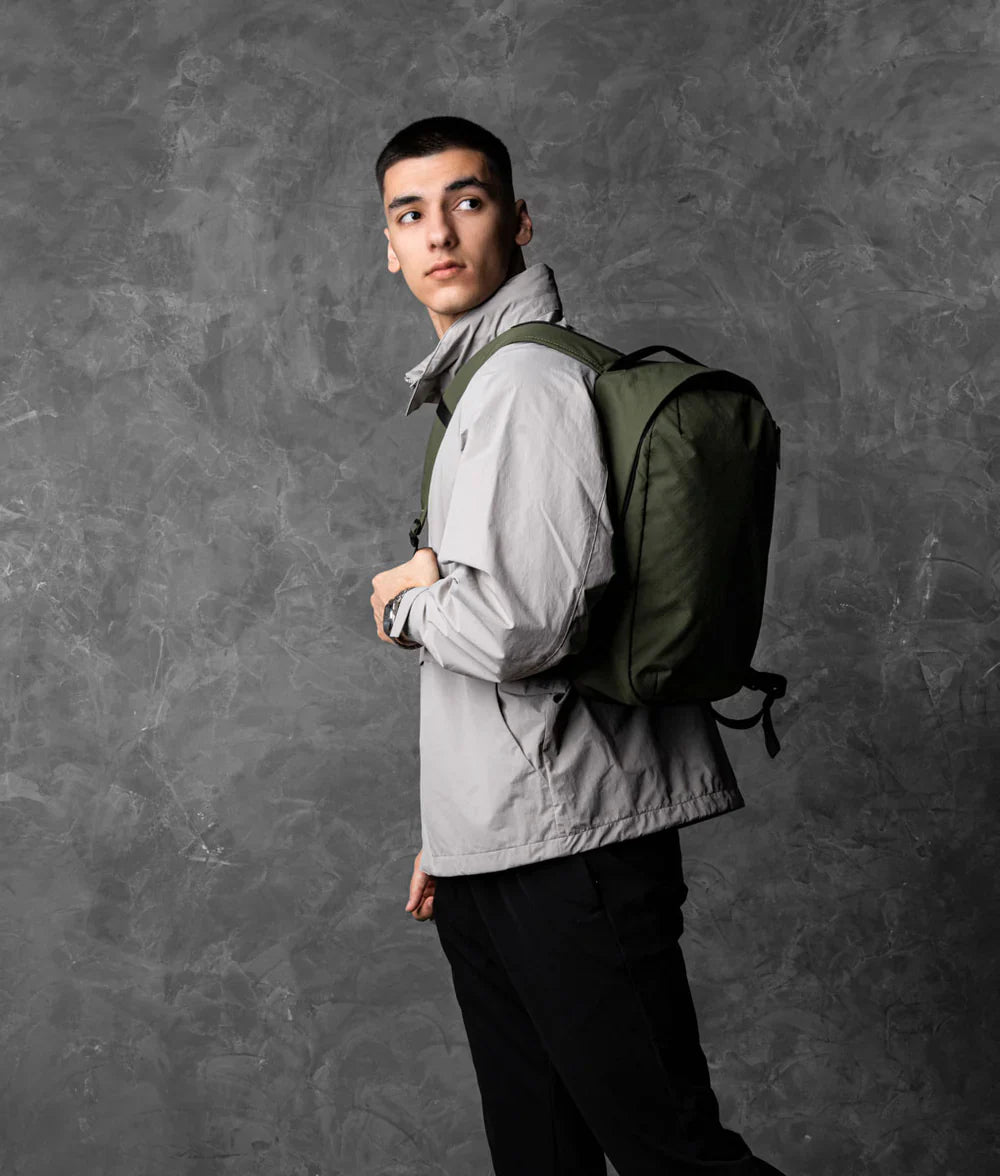 Metro Backpack 後背包