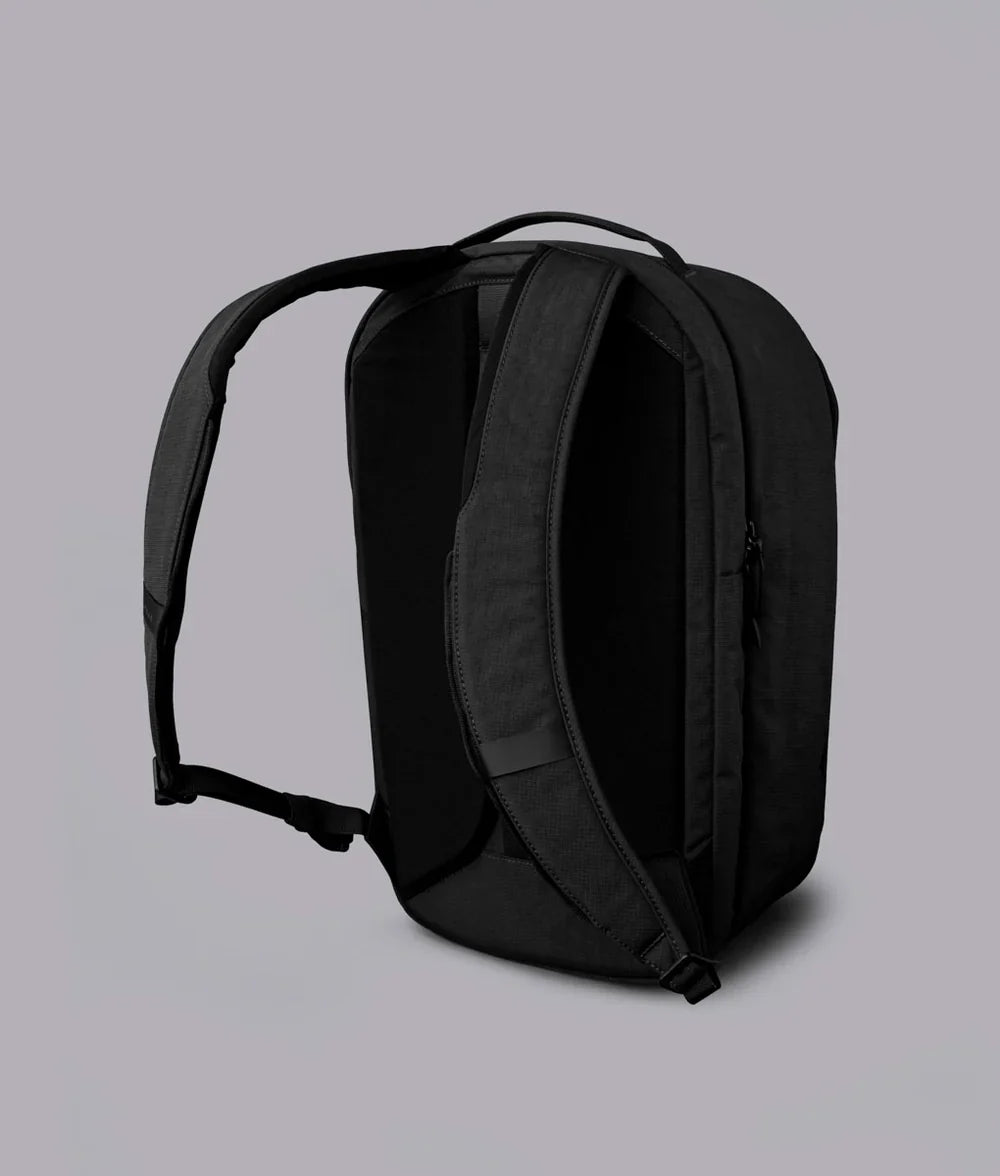 Metro Backpack Pro 24L 後背包
