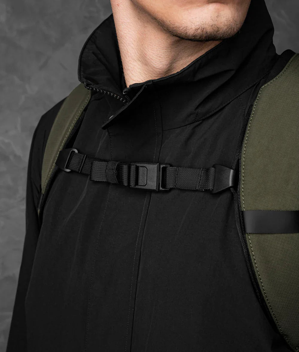 Metro Backpack Pro 24L 後背包