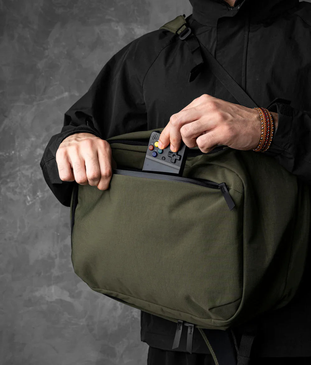 Metro Backpack Pro 24L 後背包