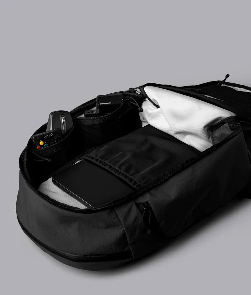 Alpaka Traverse Backpack 旅行背包 30L