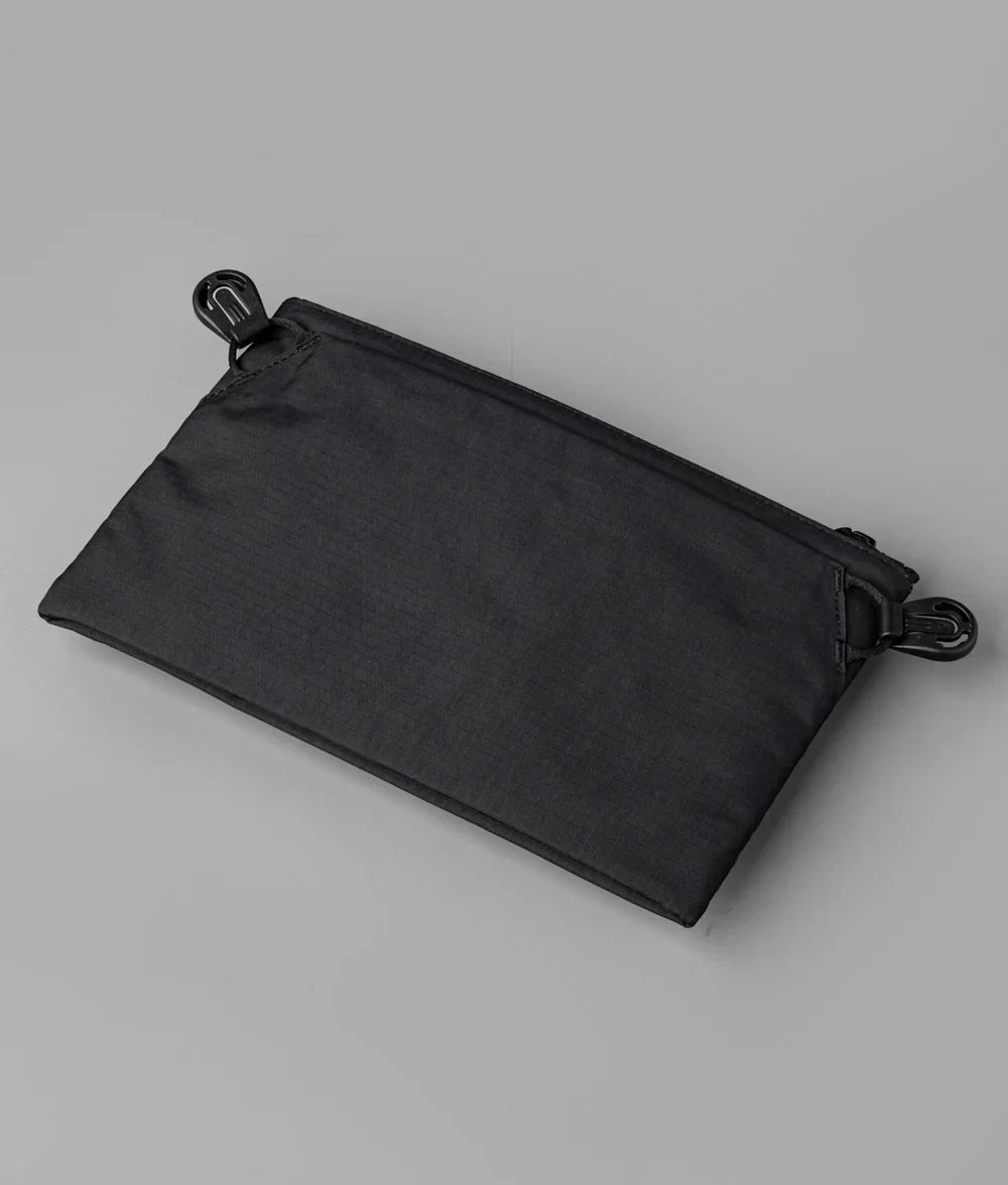 Alpaka Zip Pouch Max V2 側背包