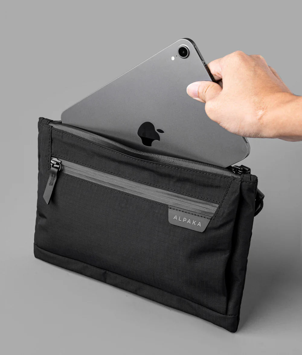 Alpaka Zip Pouch Max V2 側背包