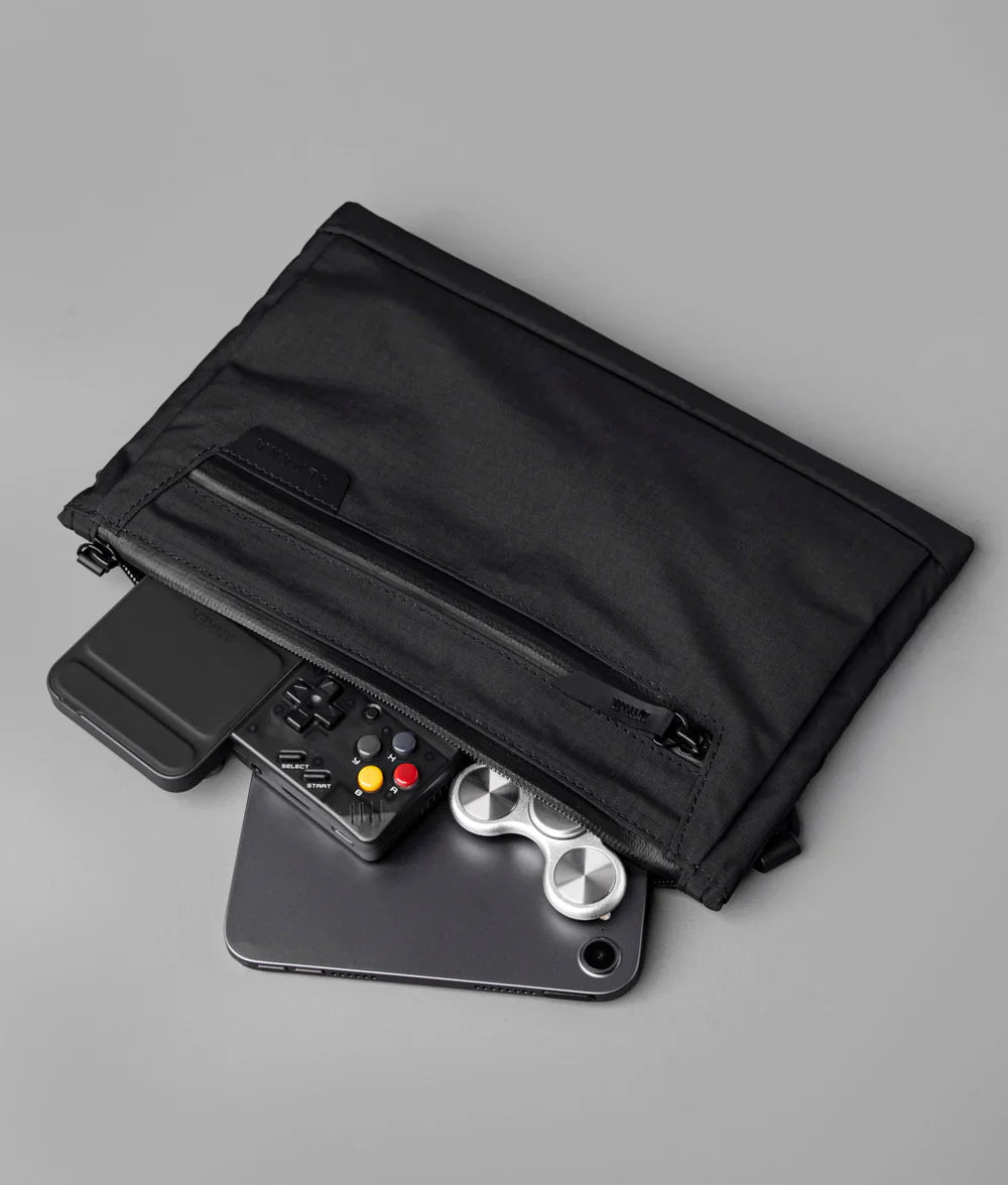 Alpaka Zip Pouch Max V2 側背包