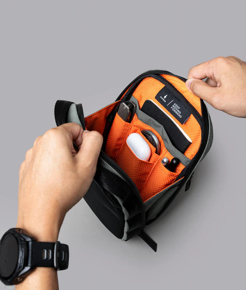 Alpaka Metro Sling V2 側背包