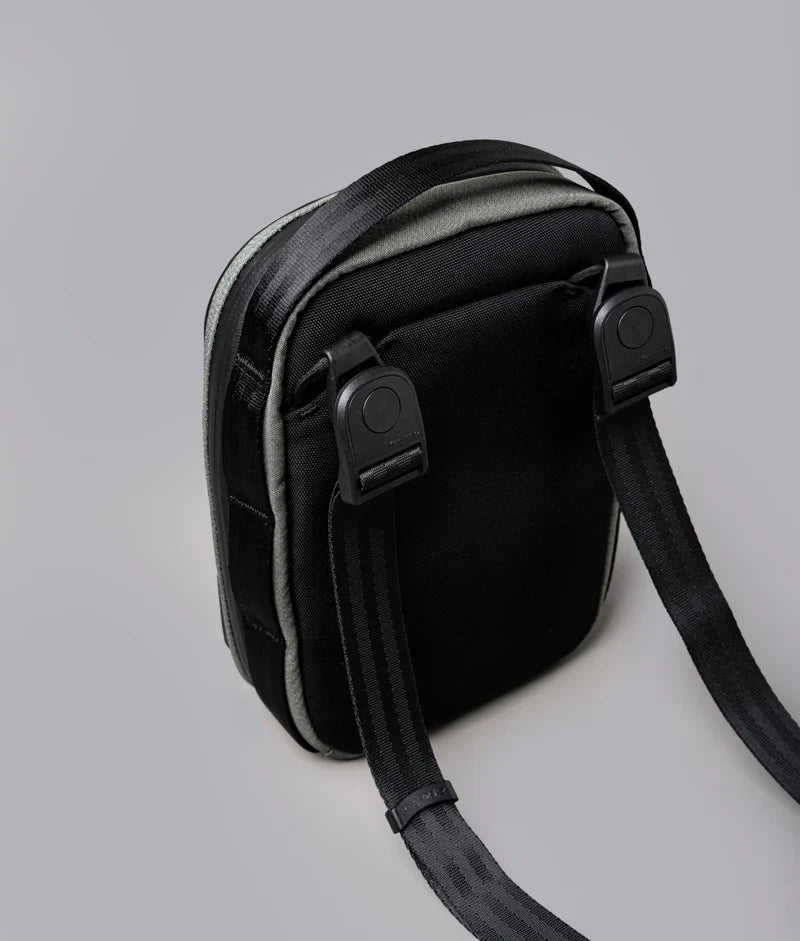 Alpaka Metro Sling V2 側背包