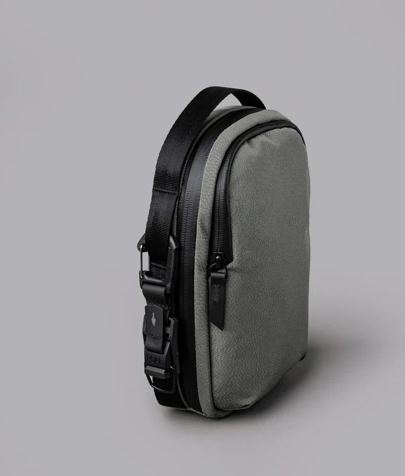 Alpaka Metro Sling V2 側背包