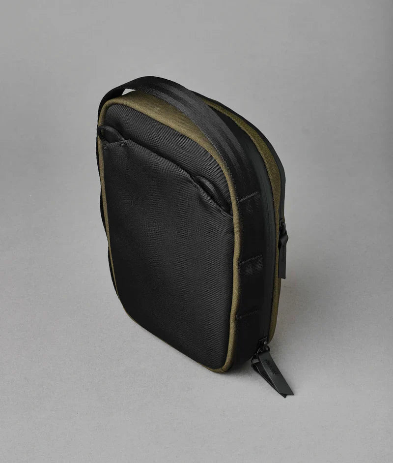 Alpaka Metro Sling V2 側背包