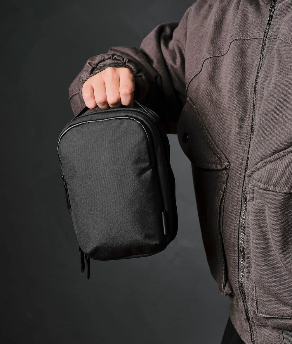 Alpaka Metro Sling V2 側背包