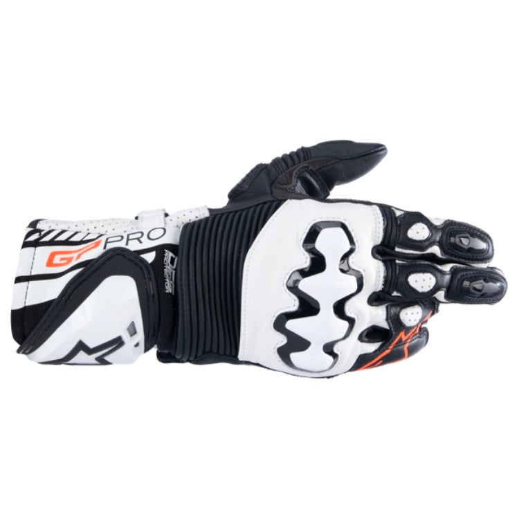 Alpinestars GP PRO R4 GLOVES 機車手套商品照片，提供黑色、黑白、黑紅白等配色，呈現手套版型、防護部件與縫製細節，方便顧客選購前比對外觀與剪裁樣式。