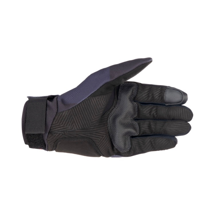 Alpinestars REEF GLOVES 機車手套商品照片，提供黑白、黑灰迷彩、黑灰迷彩亮紅等配色，呈現手套版型、防護部件與縫製細節，方便顧客選購前比對外觀與剪裁樣式。