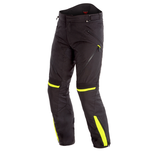 DAINESE TEMPEST 2 D-DRY PANTS 黑黑黃配色正面商品照，白底陳列展示防水透氣騎士褲版型，膝蓋與小腿處可見螢光黃反光線條、D-Stone耐磨補強布料與大腿透氣孔設計